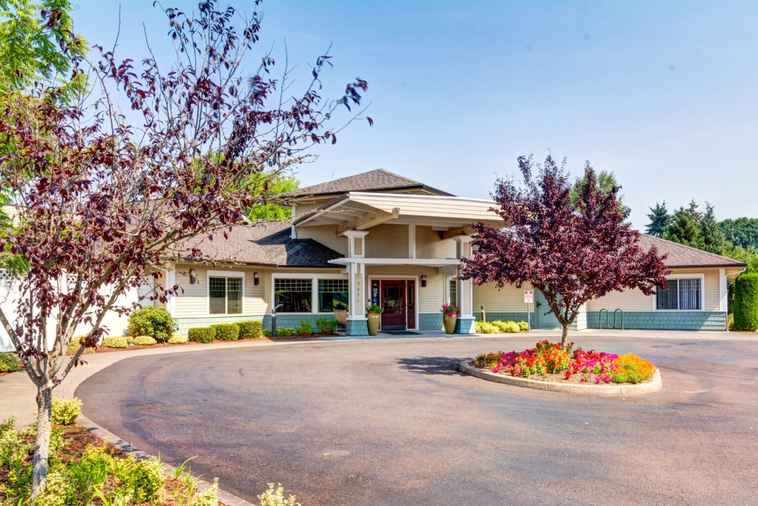 Senior Living Communities in Oregon | Compass Senior Living